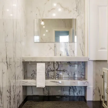 Apartment Grand Design Santos By The Getaway Collection
